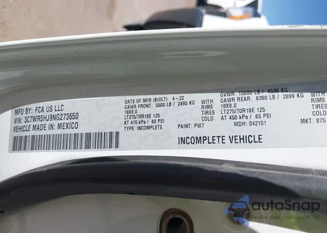 2022 Ram 2500 Tradesman 4X4 8' Box z USA, uszkodzony, nr VIN 3C7WR5HJ9NG273650